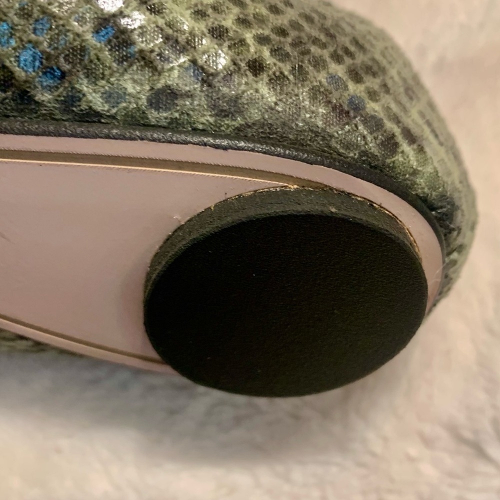 NEW Aera Flats Euro 39.5 /US 9 Ballet Slipper Style Green Python Animal Print - Picture 9 of 16